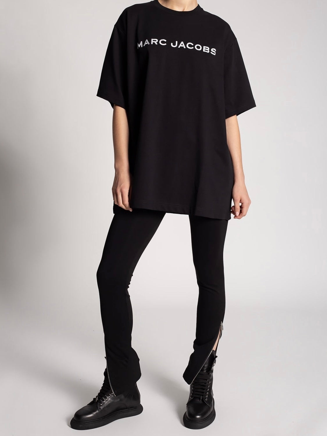MARC JACOBS The Big T-Shirt Oversized, Black, 1 SIZE – VIASHOP
