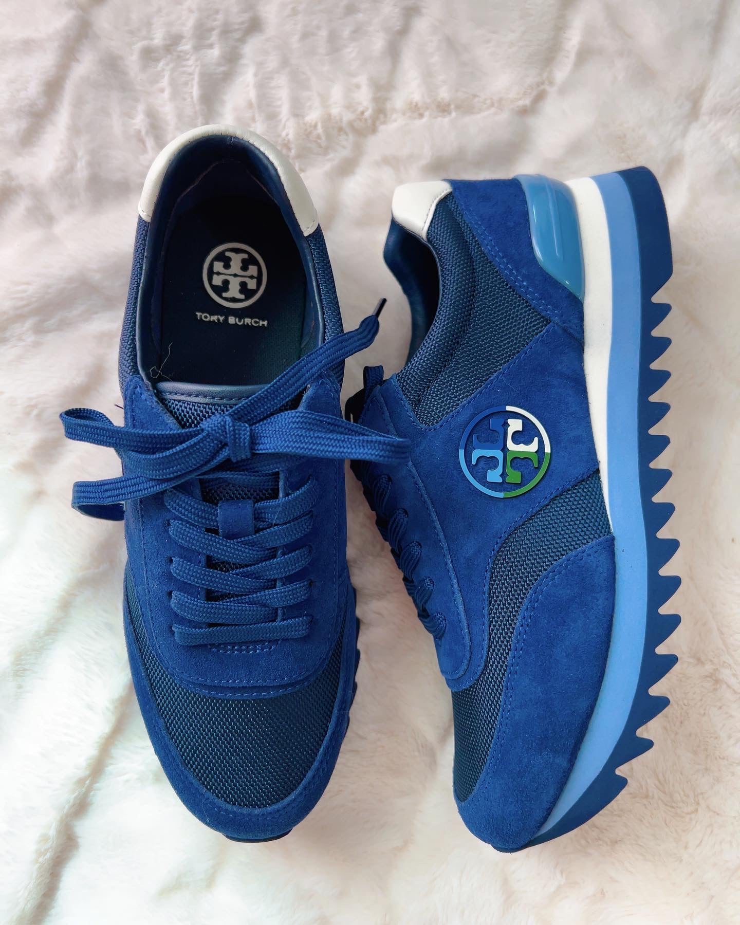 Tory burch sawtooth hot sale logo sneaker