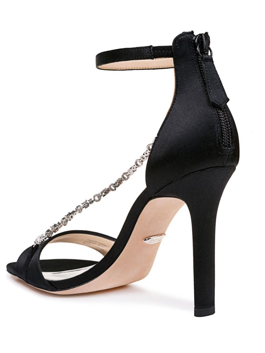 Badgley mischka seina deals ankle strap sandal